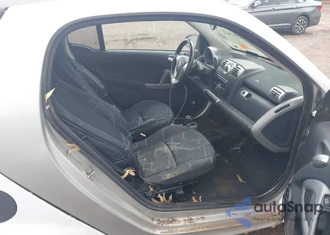 2009 Smart Fortwo Brabus/Passion/Pure z USA, uszkodzony, nr VIN WMEEJ31X79K306583